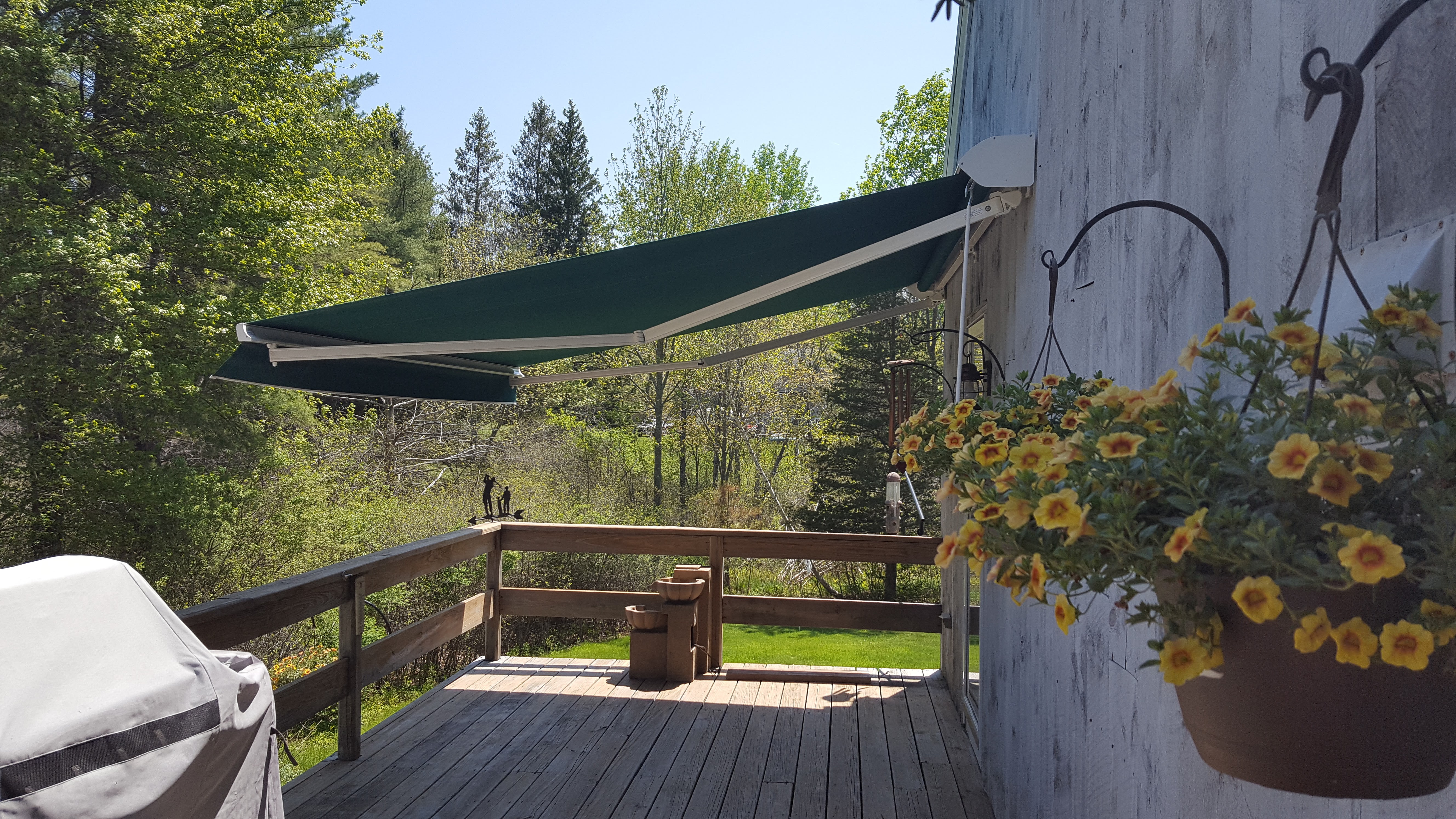 Awnings Nh Expands To Southern Maine Awningsnh